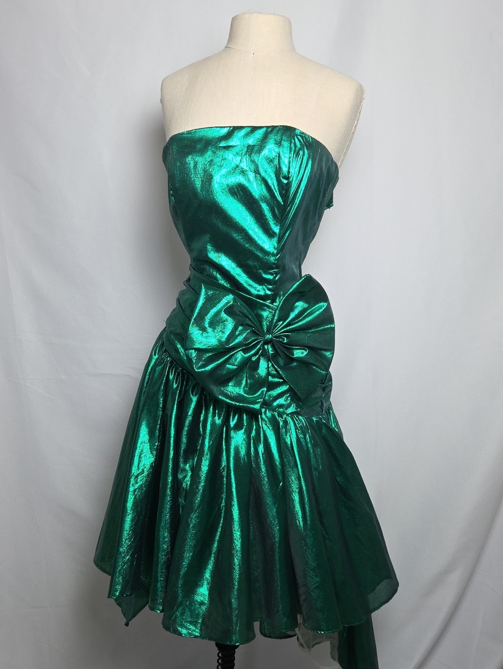 80s Prom Dress Emerald Green Lamé Strapless